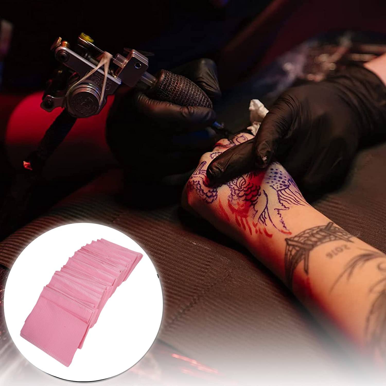 Tattoo Lätzchen, 125 Stück Einweg Dentallätzchen Wasserdichte Tattoo Abdeckung Piercing Tischmatte Nagelpapiertücher Acryl Maniküre Tücher Tischdecke Versorgungsblätte Tischdecke Clean Pad Dental Rosa