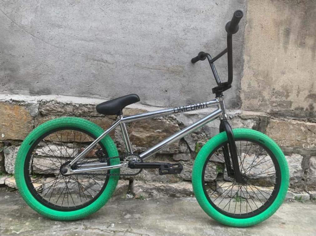 Amazon.co.jp: BMX 自転車 20インチフリースタイルBMXバイク