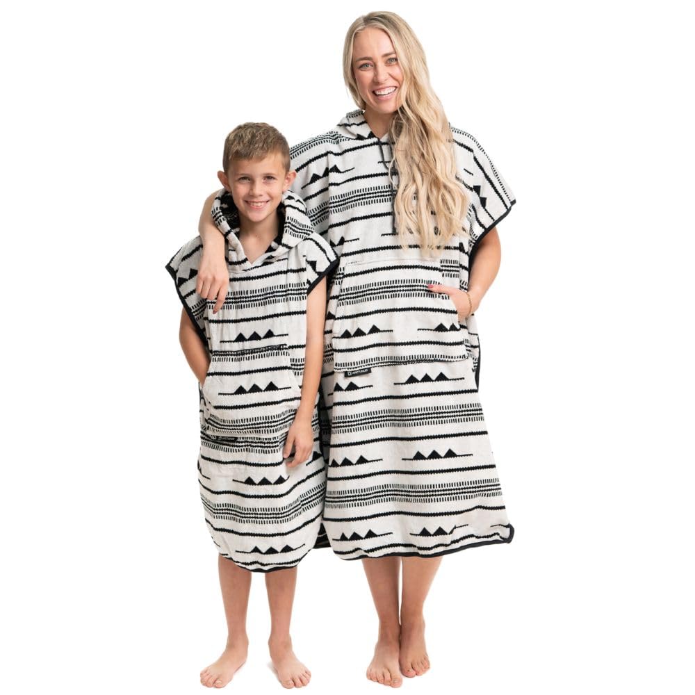 Arcturus Surf Poncho | Kapuzenwickeltuch & Vertuschung | 100% Baumwoll-Velours | 2-in-1-Design verwandelt Ihren Poncho in ein Strandtuch (Blackies, Kinder)