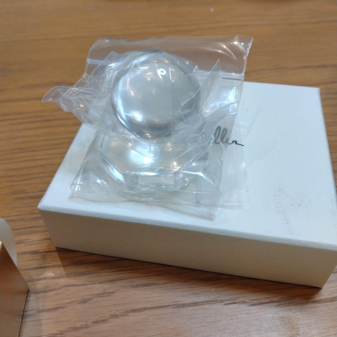 Amazon.co.jp: ユリゲラー 水晶 置物 : ホーム＆キッチン