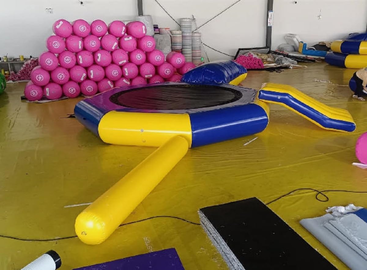 Hot Summer Inflatable Trampoline with Slide Jumping Platform Trampoline for Sea