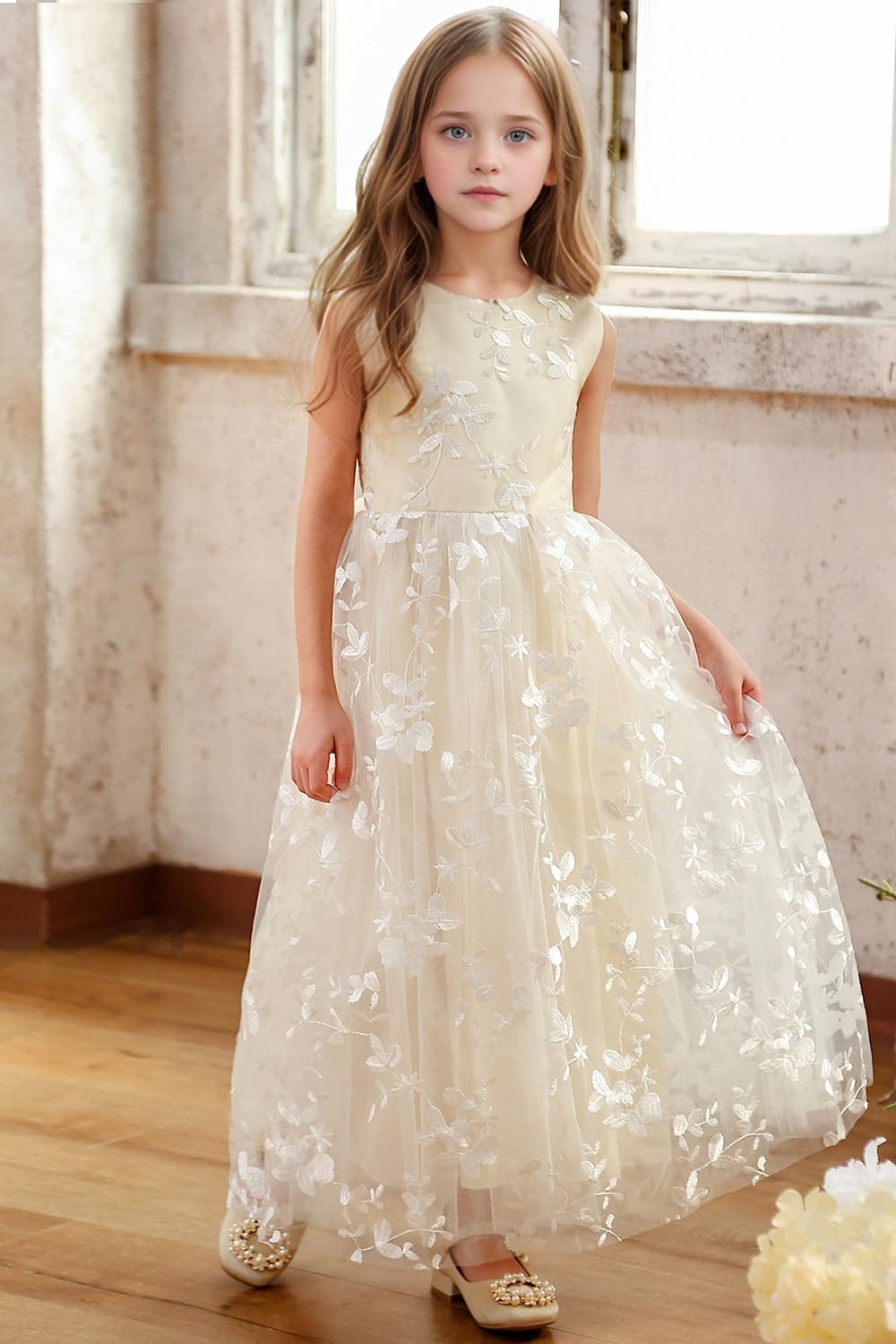 Aibaowedding Boho A-Linie Kommunionkleid Mädchen Spitze mit Satin Gürtel | Spitzenkleid mit floraler Stickerei, Rundhalsausschnitt und Satin-Gürtel, Kommunion und Blumenmädchenkleid für Mädchen