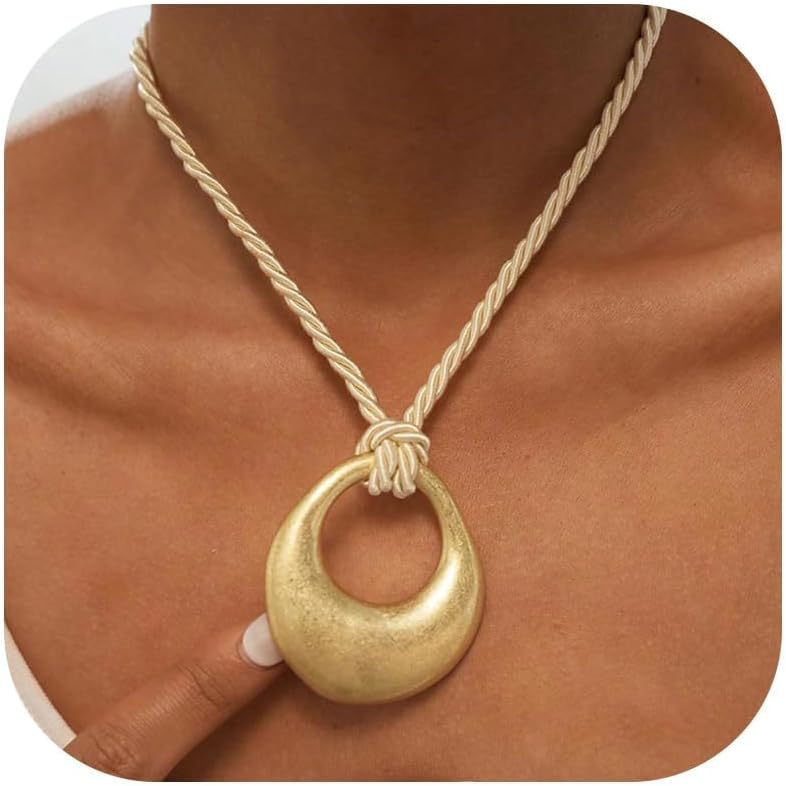 Boho Pendant Necklace for Women Chunky Gold Necklace Large Circle Pendant Statement Jewelry Trendy Gifts