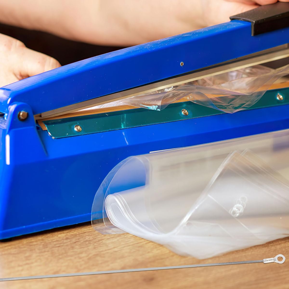 Housoutil 4 Pezzi Strisce Riscaldanti per Macchina Sigillatrice, Parti Semplici da Installare Tessuto Alta Temperatura, Leggeri e Resistenti per Uso Professionale
