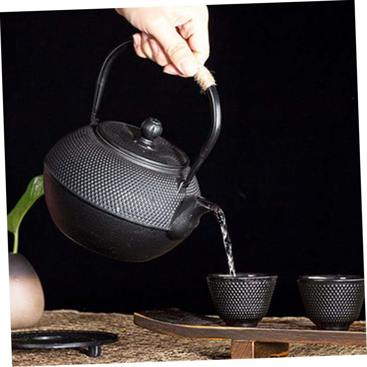 PRETYZOOM Tetera de Hierro Fundido Clásica de 900ml Infusor para Hojas Sueltas, Diseño Vintage Japonés, Fácil de Limpiar y Portátil para Hogares y Oficinas