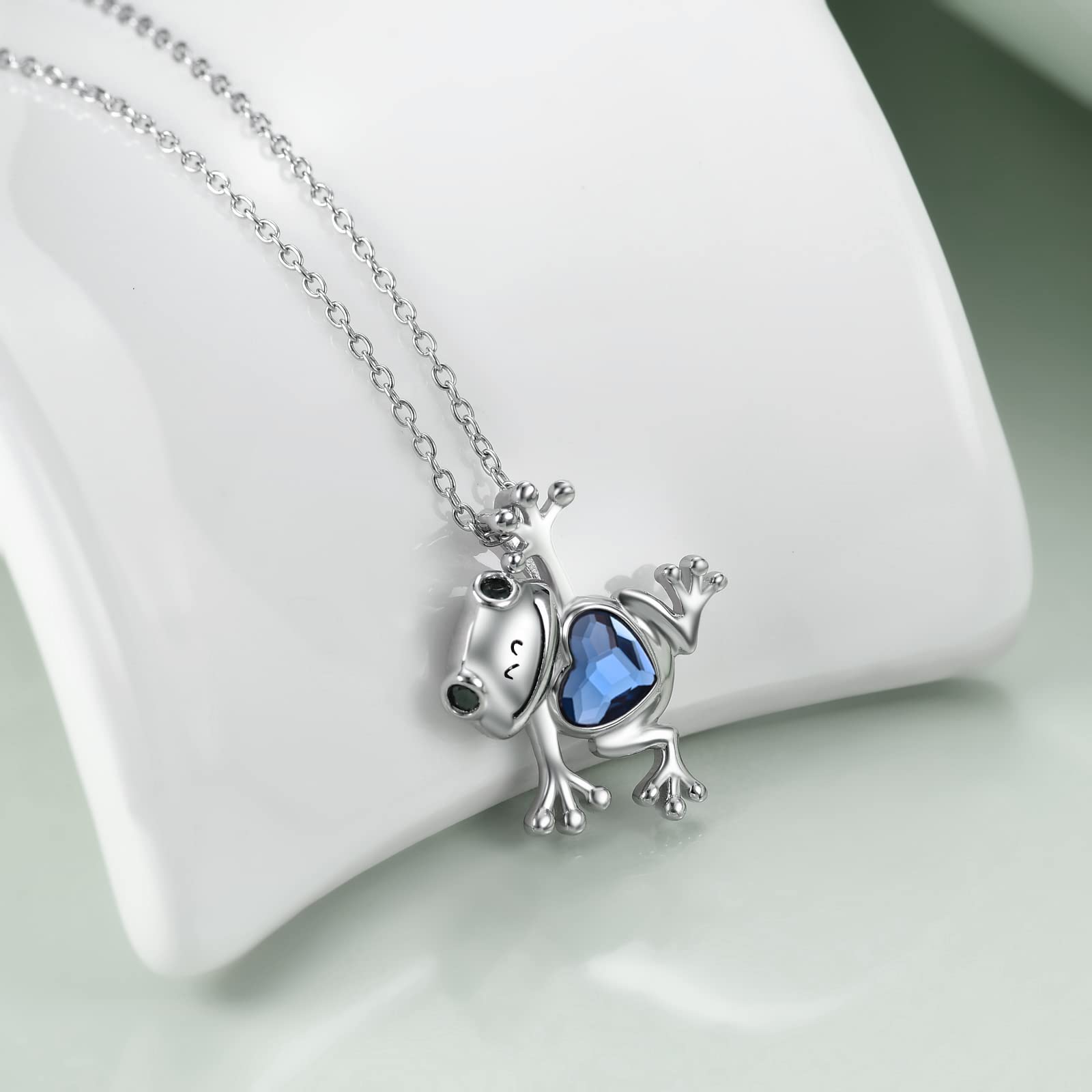 Axeluna Frosch-Halskette für Damen, 925er Sterlingsilber, Frosch-Anhänger mit Herz-Kristallkette, Schmuck, Geschenke für Frauen