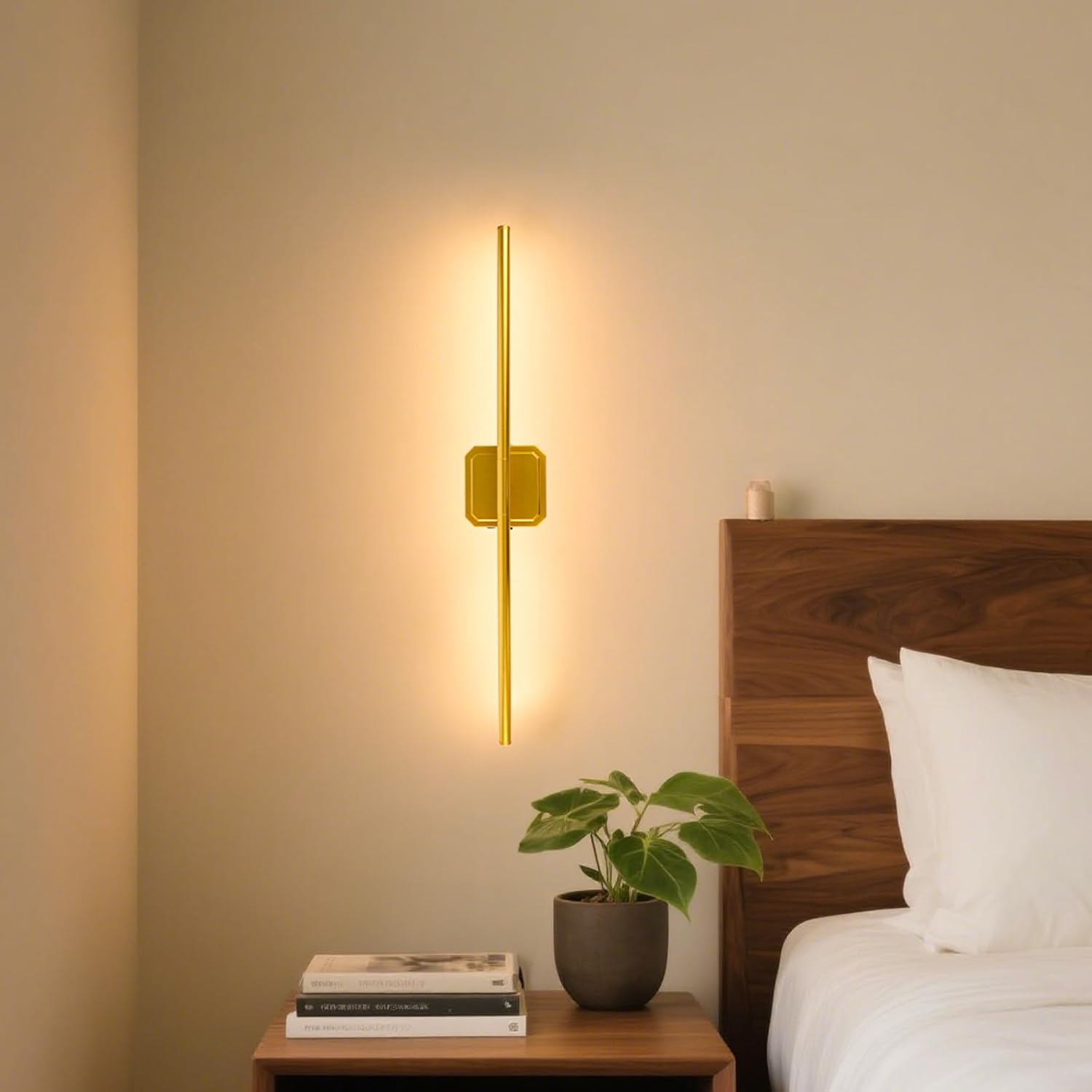 GvvooHome 1 Pack Battery Operated Wall Sconce Detachable 360°Rotate, Wireless Wall Lamp 3000-6500K Dimmable, 10000mAh Rechargeable Wall Light for Bedroom, Living Room，28.3" Gold