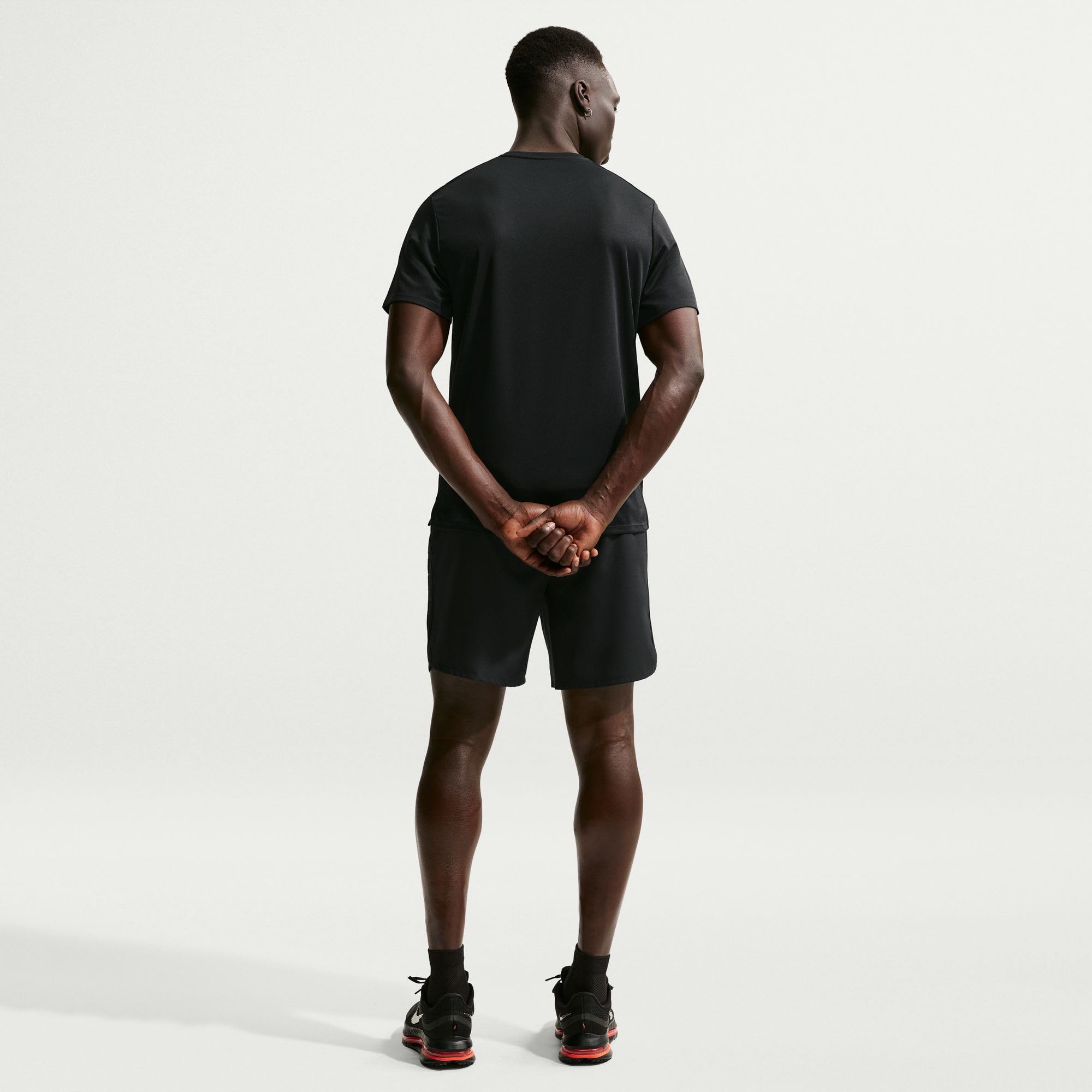 Nike M Nk DF UV Miler Run Energy SS Maglia a Maniche Corte Uomo (Pacco da 1)