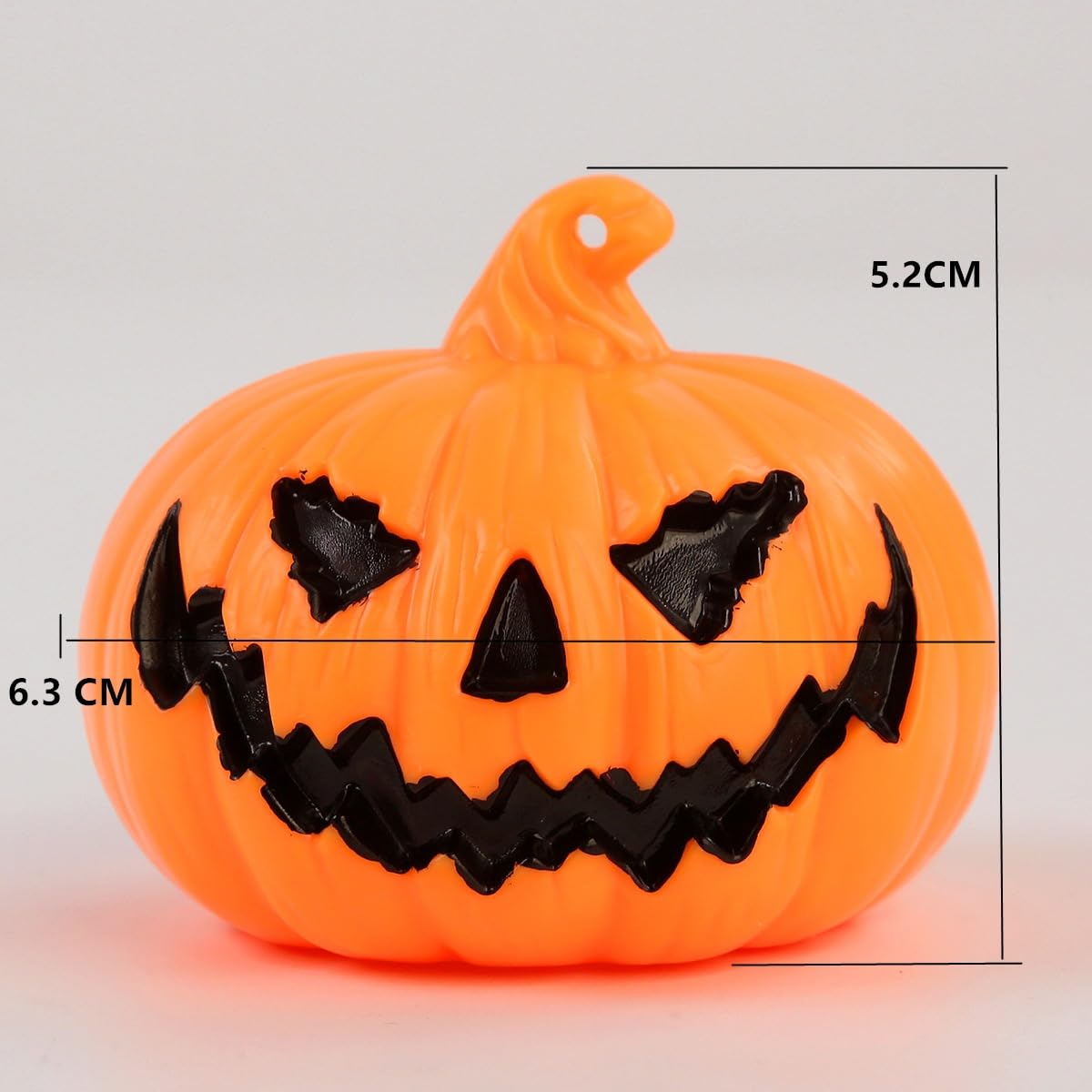Halloween LED Kürbis Lampe – Batteriebetriebene Laterne Mit Kürbismuster Für Garten, Balkon & Tischdeko