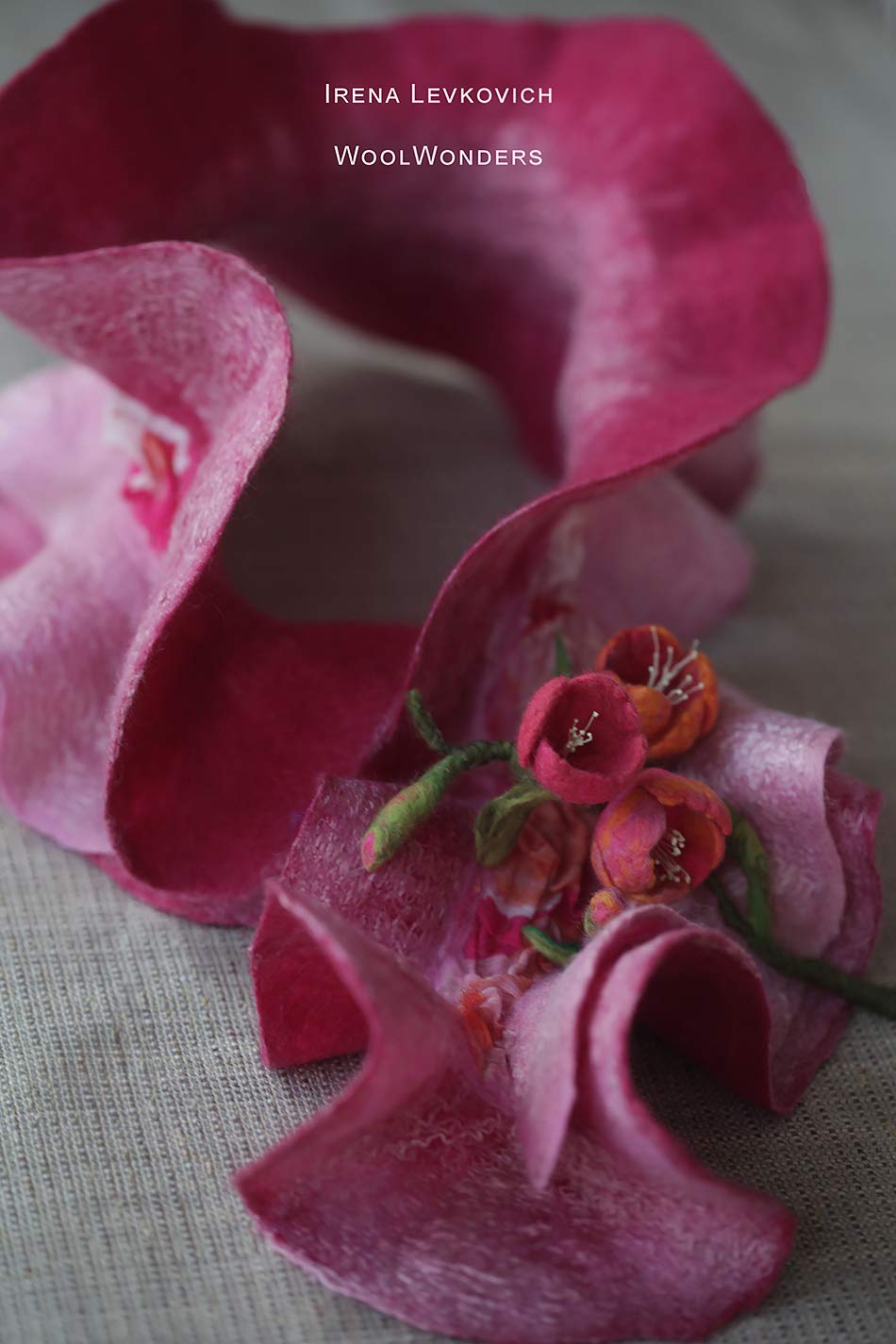 "Cherry Bllossom" Ruffle Scarf Felting Kit Great for Beginners, Merino Wool,Silk,Lace, Fibers