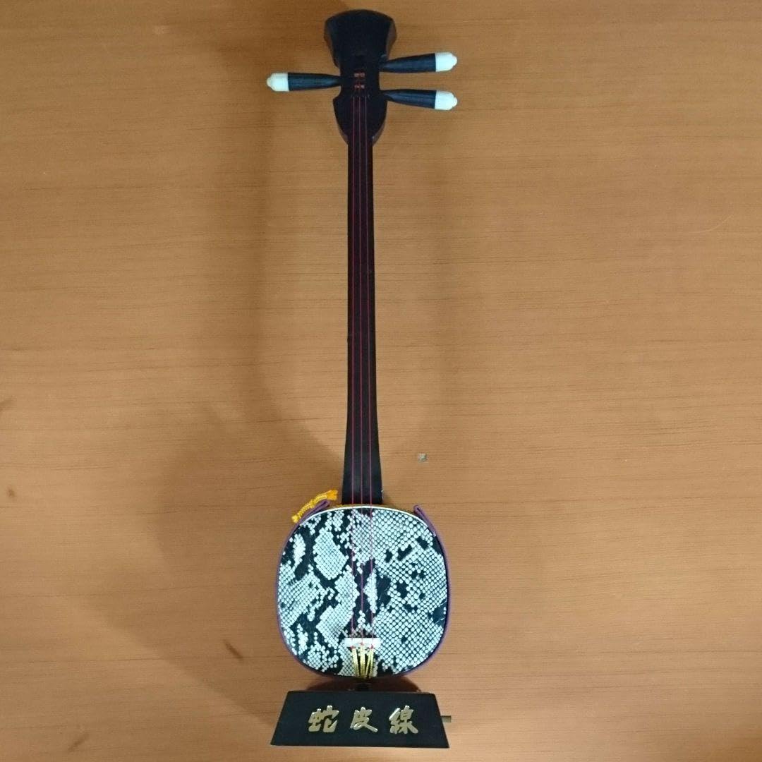 Amazon | レトロ三線型 蛇皮線オルゴール | オルゴール | おもちゃ