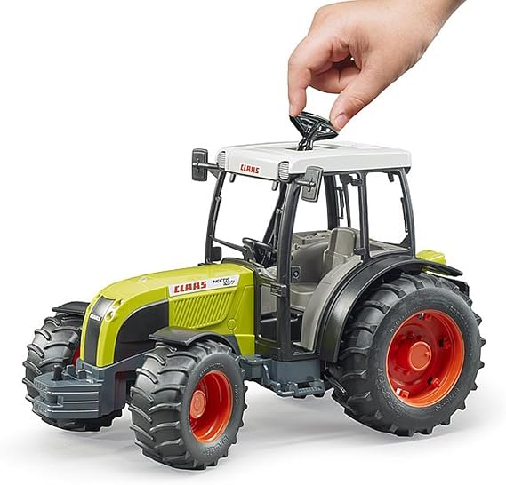 Bruder - Claas Nectis 267F Tractor Scale Model