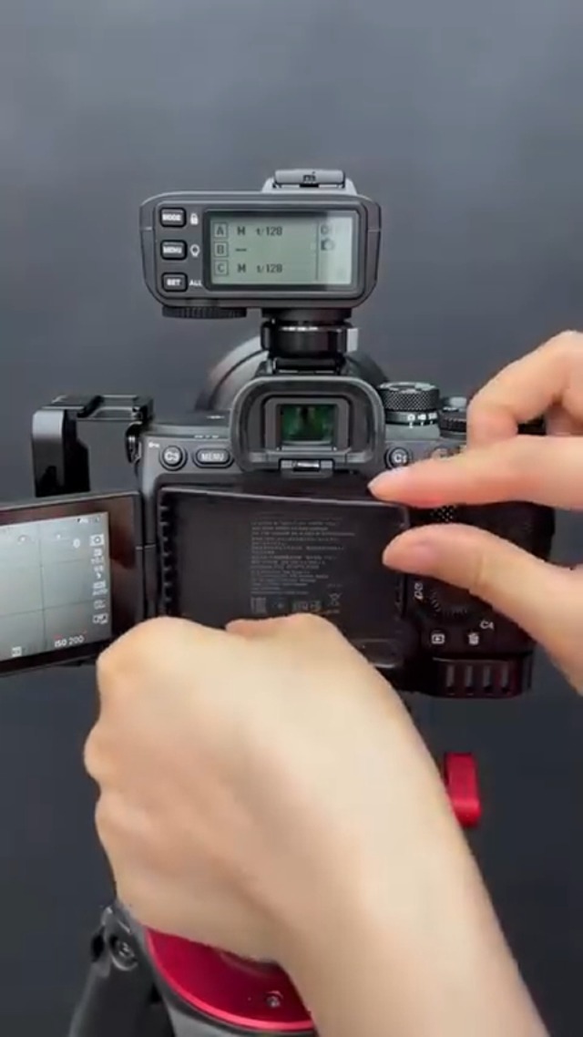 KOERTACOO Sistema Di Raffreddamento Esterno Per Fotocamera Sony – Ventola Con Dissipatore E Controllo Digitale Temperatura, Per Streaming E Video Lunghe Registrazioni - 4