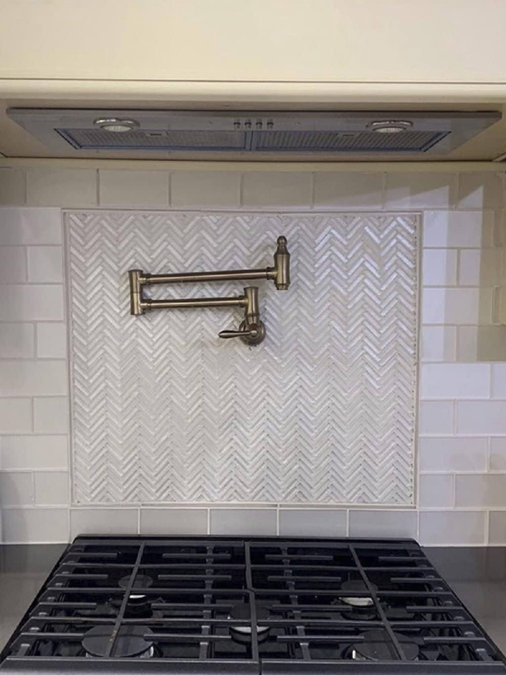 Herringbone White Glass Tile (4.83 Sq ft- Box of 5 Sheets)