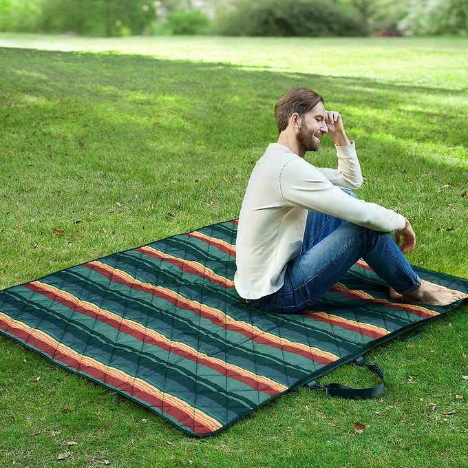 Pendleton Outdoor Packable Blanket