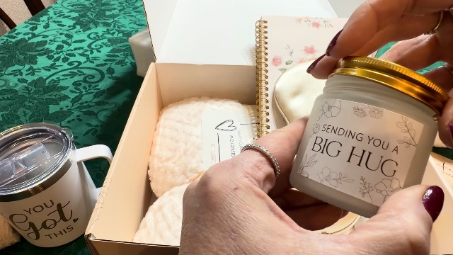 Watch This Gift Basket Has Such Great Things!! on Amazon Live