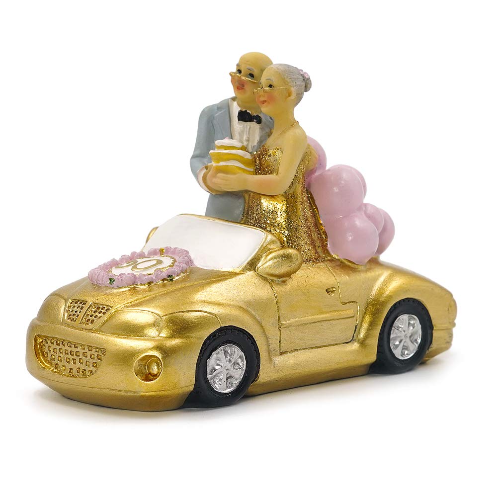Aoneky Figura de Bodas de Oro para Pastel Tarta - Decoración para 50 Aniversario, Pareja Mayor en Coche Dorado, Regalo para Padres Abuelos, Estatua de Resina, Color Dorado