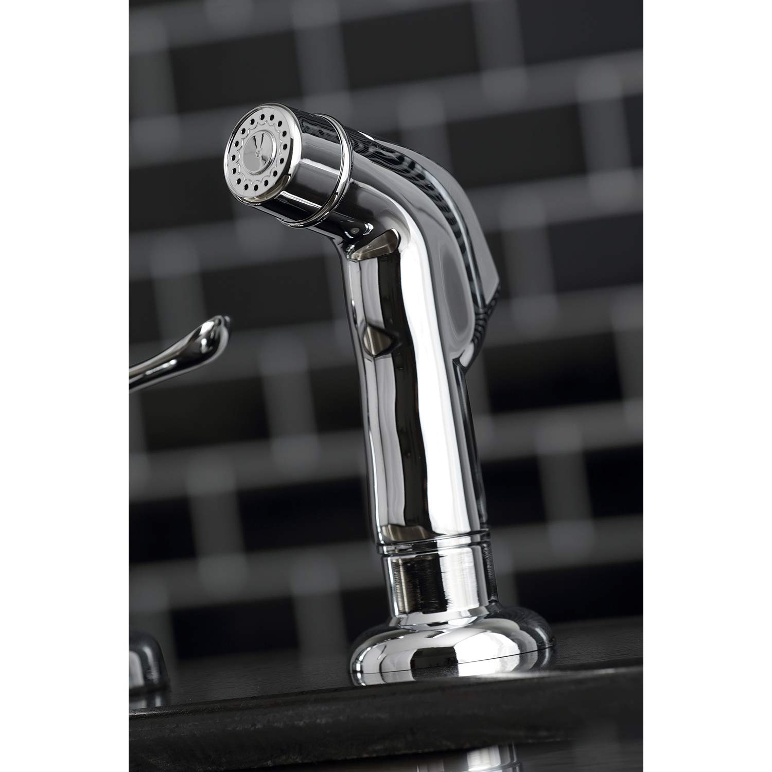 Kingston Brass KB791YLSP Grifo de Cocina con rociador de 8 Pulgadas, Cromo Pulido