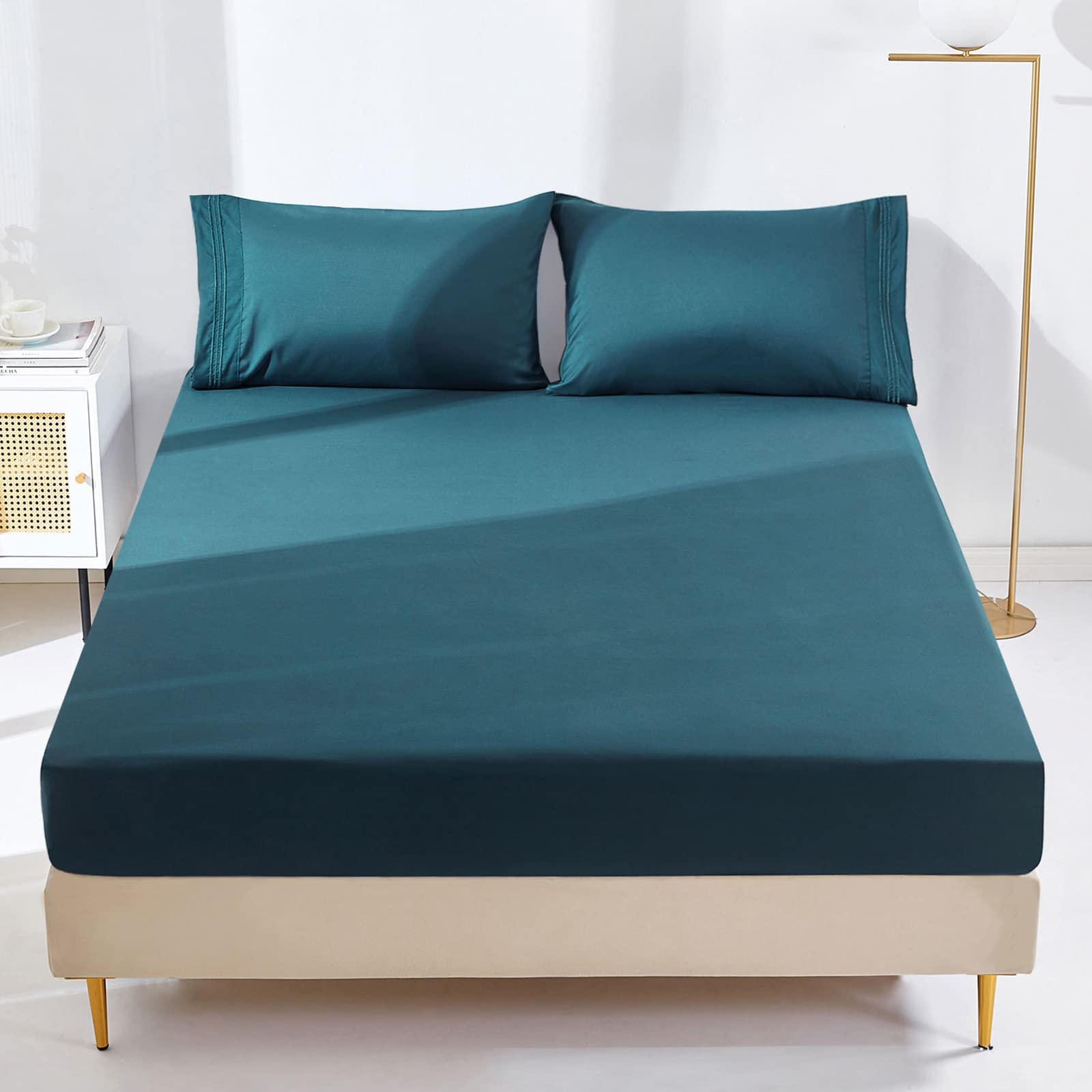 YIYEA Fitted Sheet with Pillowcases, Premium Double Brushed Microfiber Fitted Bottom Sheet, 16" Deep Pocket, Ultra Soft, Shrinkage, Fade Resistant, Full Size, Teal