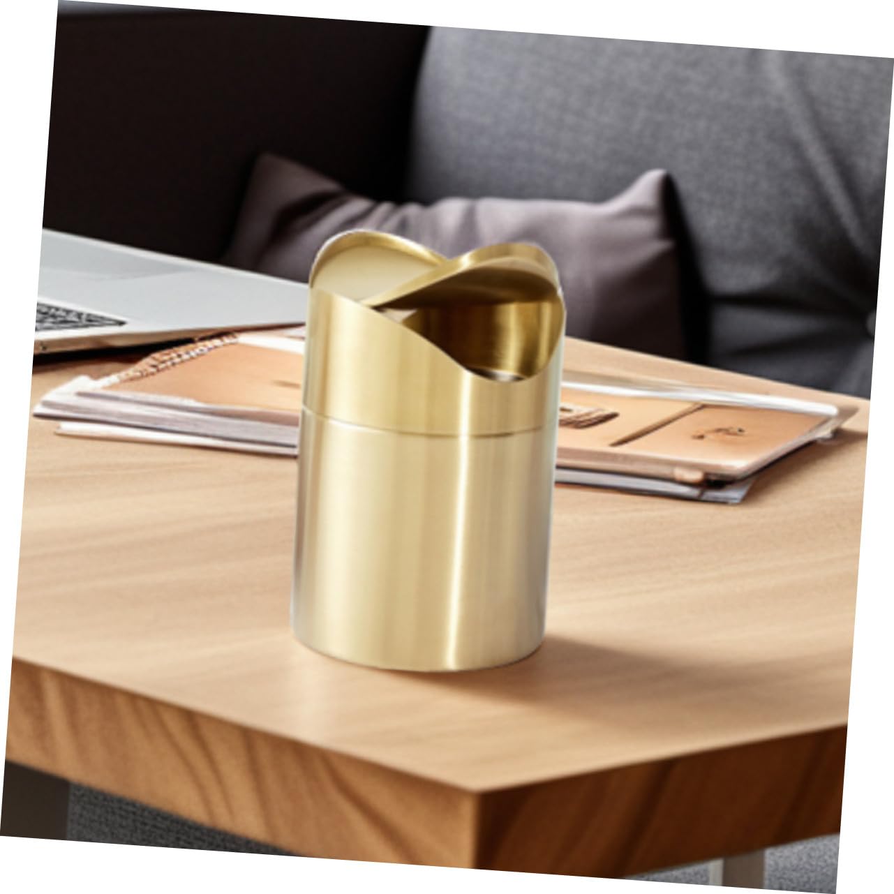 Toyvian Papierkorb aus Edelstahl Kleiner mit Deckel Schreibtisch Mülleimer Organisatorische Vorteile für Büro und Auto Goldener Abfallbehälter