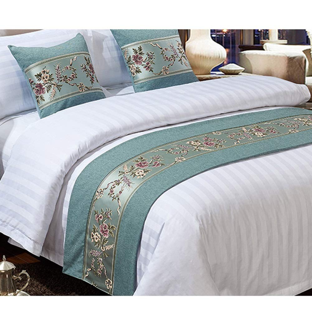 Green Cotton & Linen Jacquard Bed Runners & Cushions Set - 50x160cm