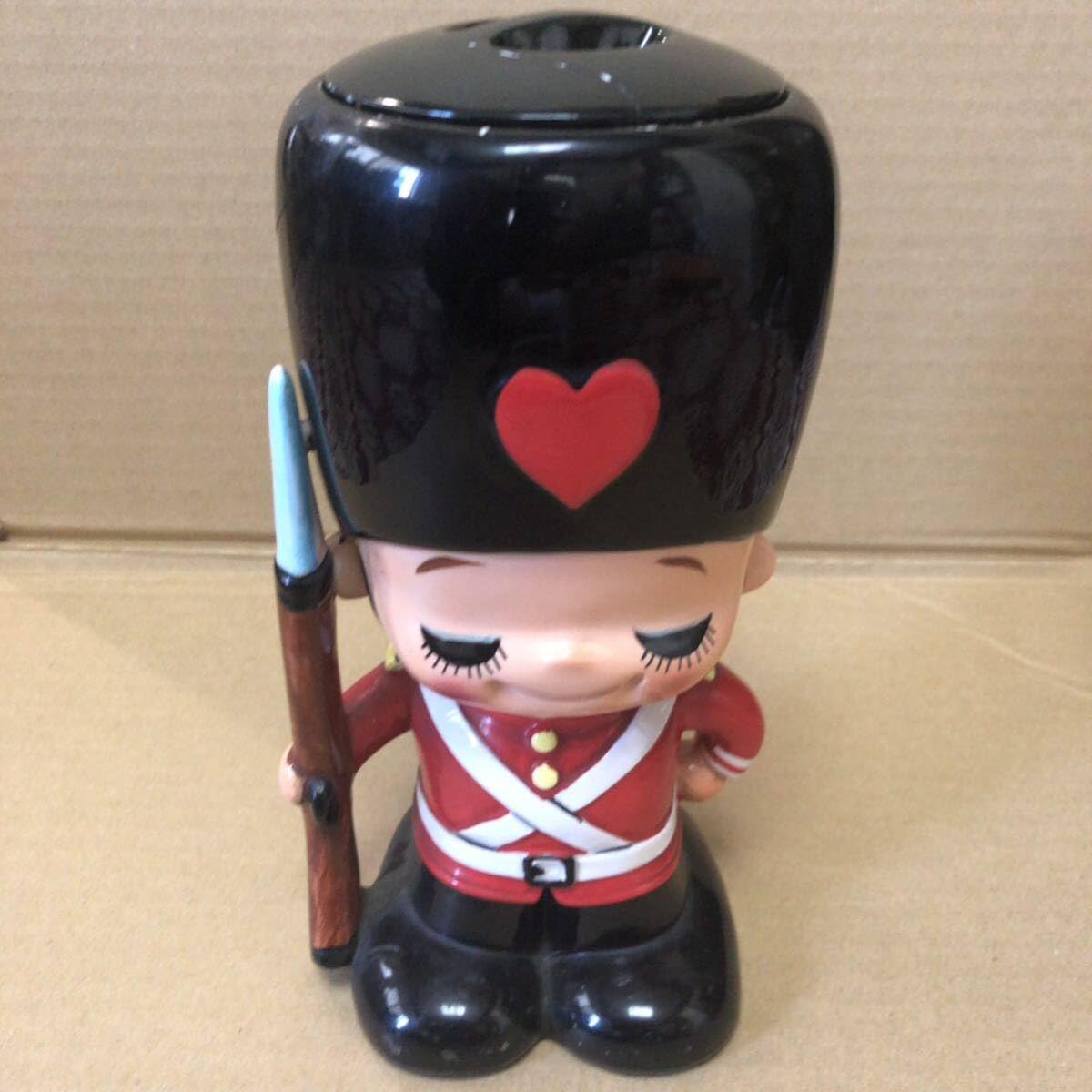 Amazon.co.jp: 内藤ルネ イギリス近衛兵小物入昭和レトロ 当時物