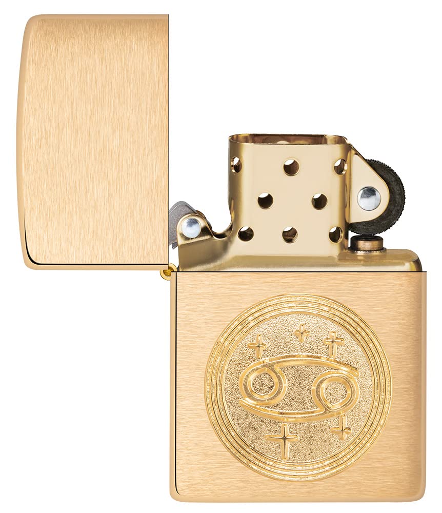 Zippo Briquet Tempête - Emblème Cancer, Zodiaque - Finition Laiton Brossé - Rechargeable - Réutilisable - Design Coupe-Vent - Coffret Cadeau Fabriqué aux États-Unis - Exclusivité Amazon