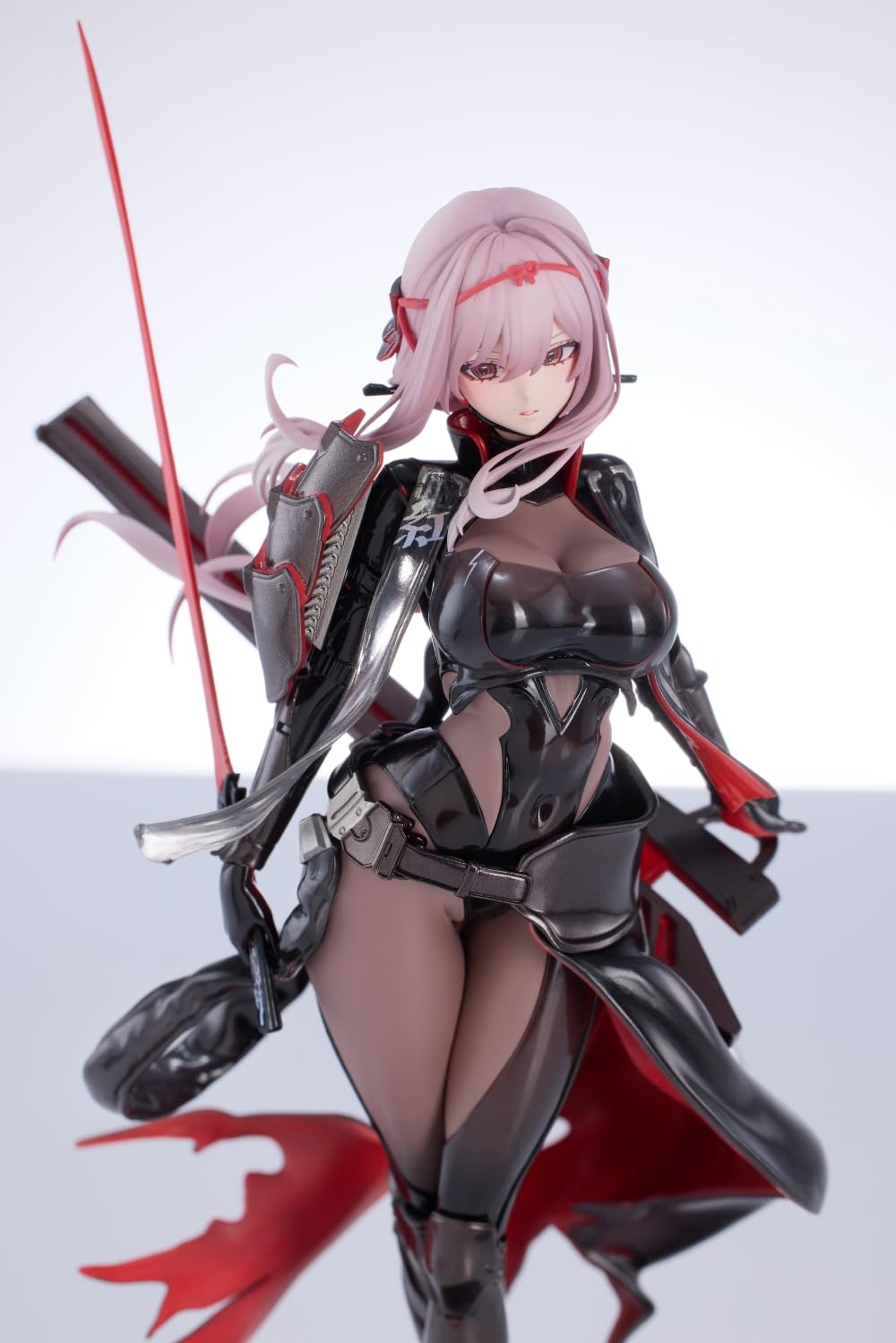 Amazon | 『勝利の女神：NIKKE』S.K.Pシリーズ 紅蓮:ブラックシャドウ