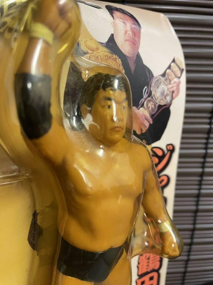 プロレス　フィギュア　新日本　長州　ジャンボ鶴田　藤波　田中アナ　永田サイン付き プロレス フィギュア 新日本 長州 ジャンボ鶴田 藤波 田中アナ