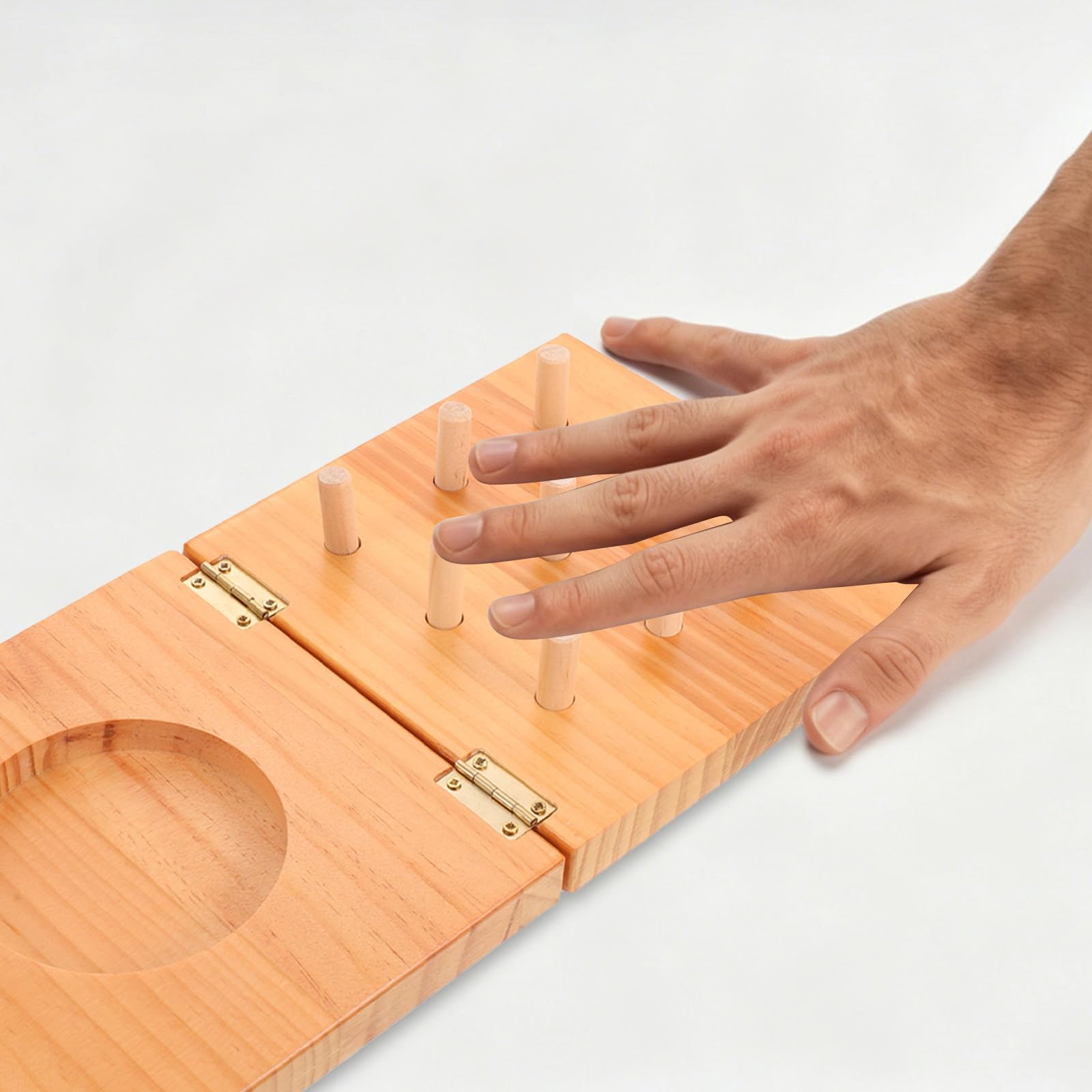 ARTIBETTER Motorikwürfel Holz mit 9 Löchern Verstellbarer Widerstand und Unterstützung der Fingerflexibilität für Krafttherapie und Rehabilitation zu Hause
