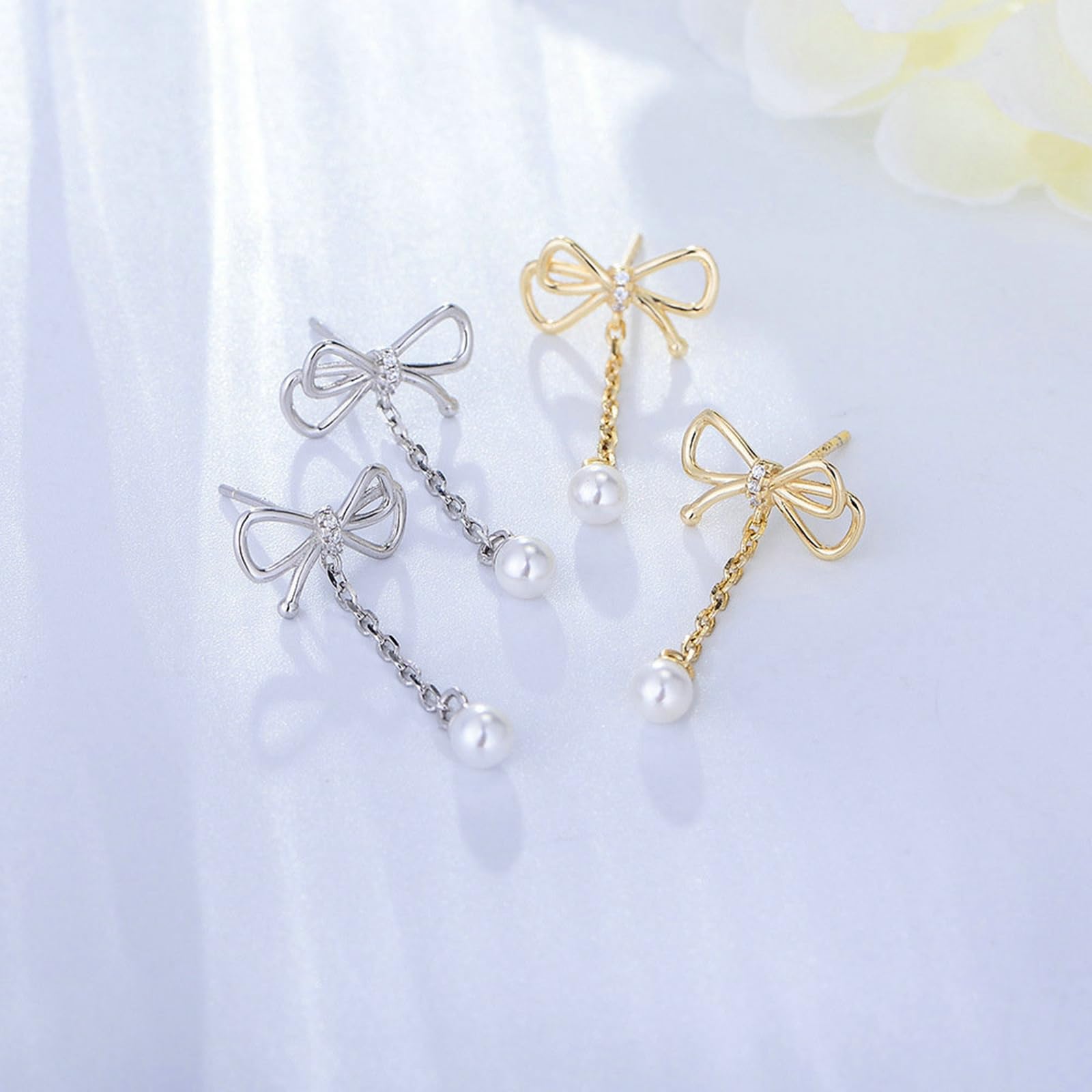 Orecchini pendenti da donna con perle in oro 9/14/18 kt, con fiocco e diamanti