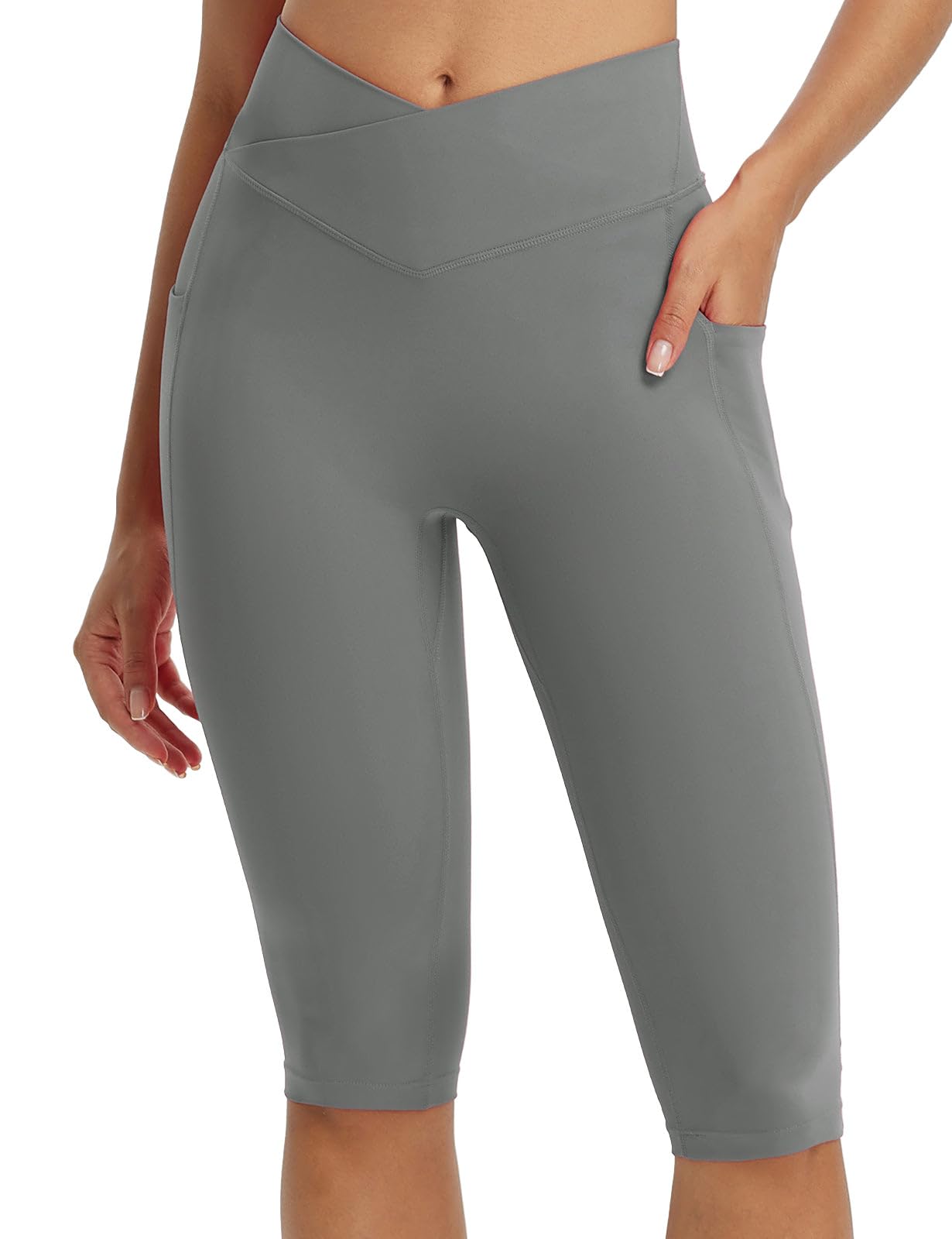baleaf Leggings Capri da donna, lunghezza al ginocchio, con tasche, a vita alta, per yoga, casual, allenamento, esercizio