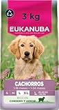 Alimento premium para cachorros de razas grandes y gigantes: para razas grandes (adulto 25-40 kg) de 1 a 18 meses / para razas gigantes (adulto más de 40 kg) de 1 a 24 meses