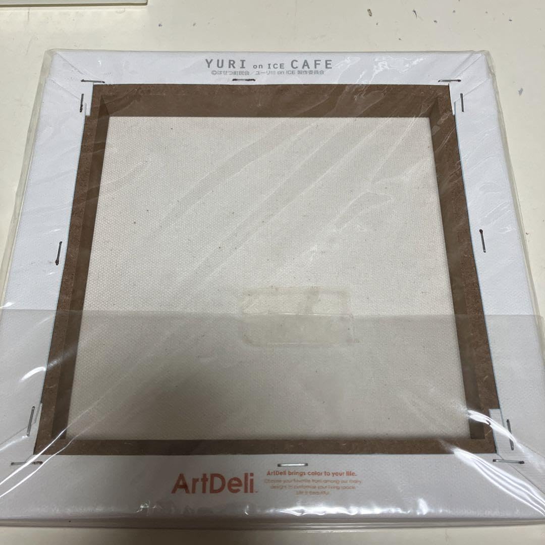 Amazon.co.jp: ユーリ!!! on ICE キャンバスアート 勇利 ヴィクトル