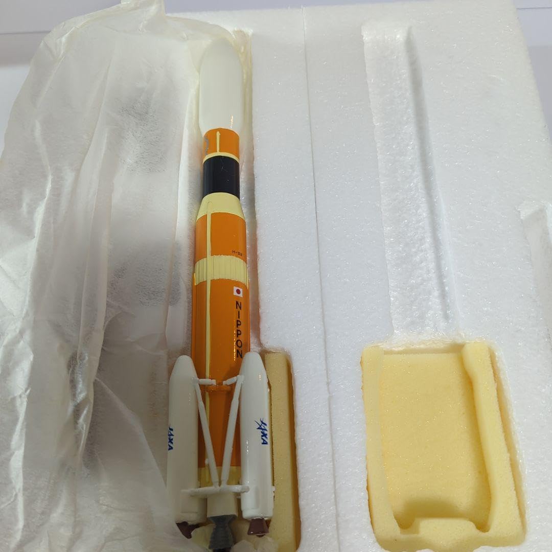 H-IIB ロケットLaunch Vehicle 1/200 模型　箱付き H-IIB ロケット (プラモデル) - ホビーサーチ ミリタリープラモ