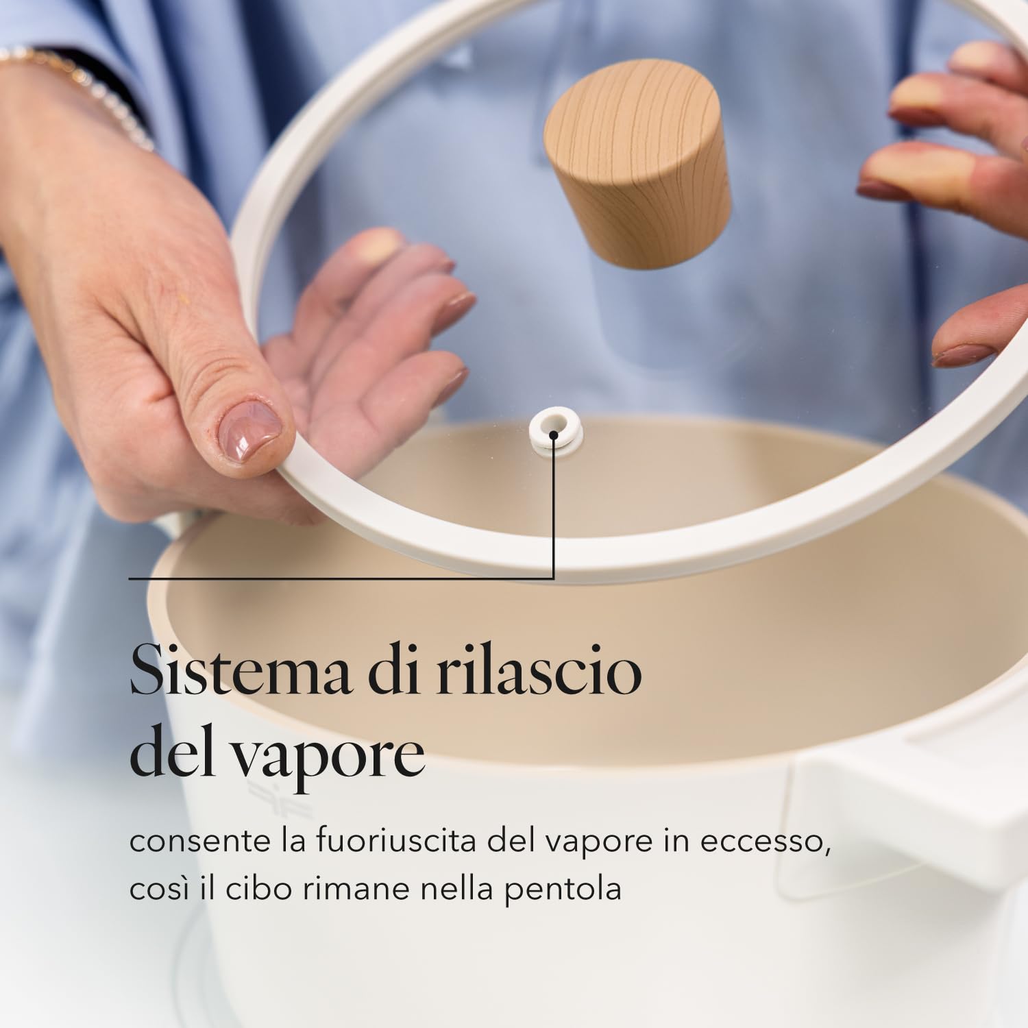FLORINA Casseruola in alluminio Nube | 24 cm | 5,8 l | Adatta all'induzione | Rivestimento ceramico antigraffio | Manico soft-touch con effetto legno | Coperchio in vetro resistente al calore