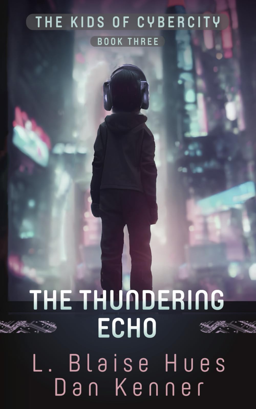 The Thundering Echo (Kids of Cybercity)