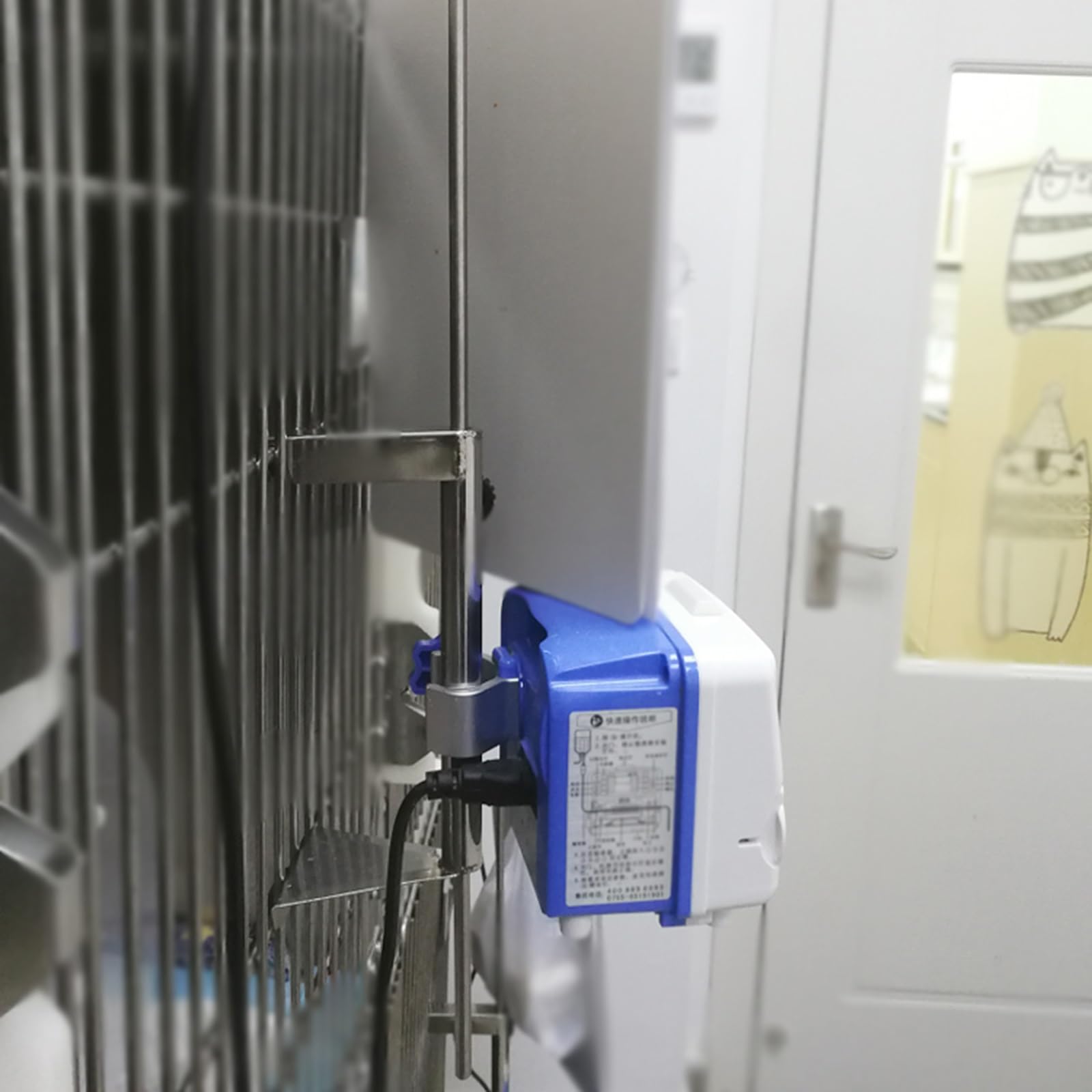 Soporte de bomba de infusión para jaula de mascotas, soporte de gancho portátil de acero inoxidable para agua de mascotas, fácil instalación para uso en jaulas de perros