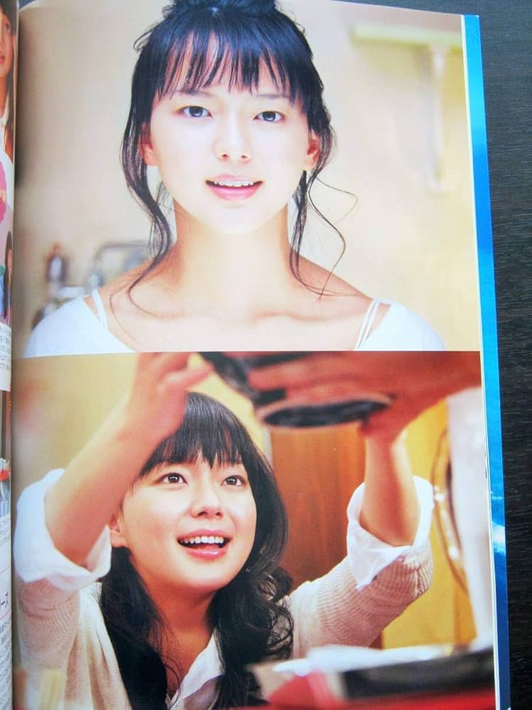 多部未華子さんサイン入りポラ 001.jpg