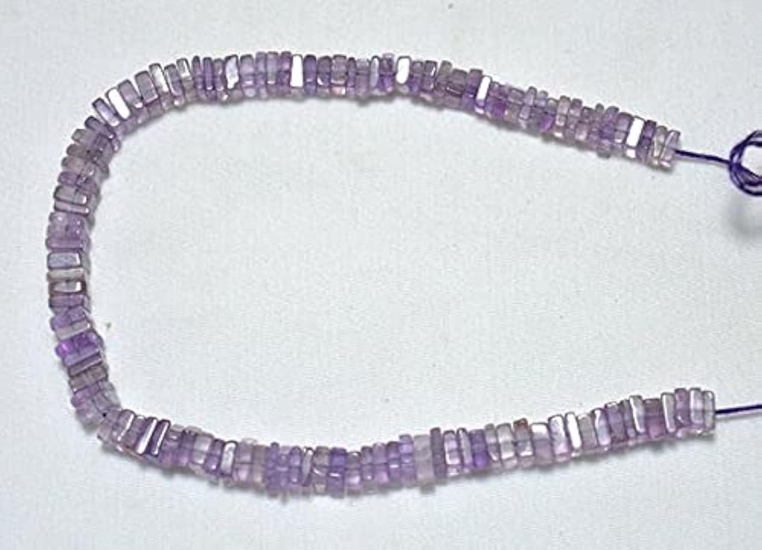 Perles Heishi en améthyste pour créer vos propres bijoux bien-être artisanaux de 5mm