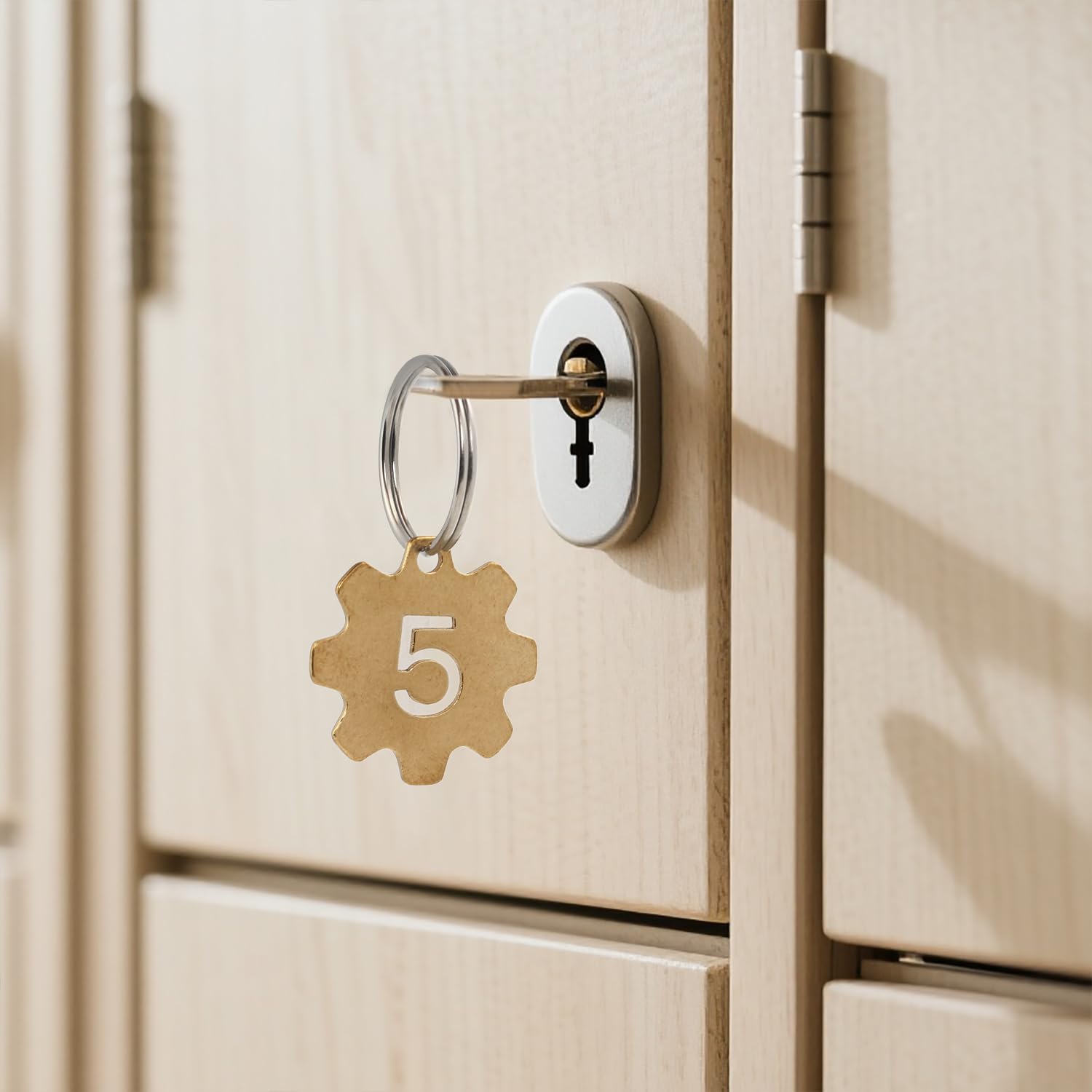 Porte-clés en forme d'engrenage en laiton avec anneau, numéro d'identification creux, porte-clés numéroté – Chiffres de 1 à 40