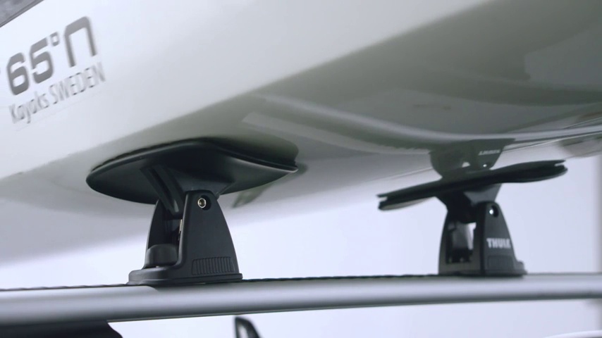 6 Thule+896+DockGlide+Kayak+Carrier