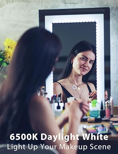 Miniatura 3 de DAYBETTER Tira de luz LED blanca de 6.56 pies, luz de cinta ultra brillante alimentada por USB, diseño flexible y cortable con 120 LED para