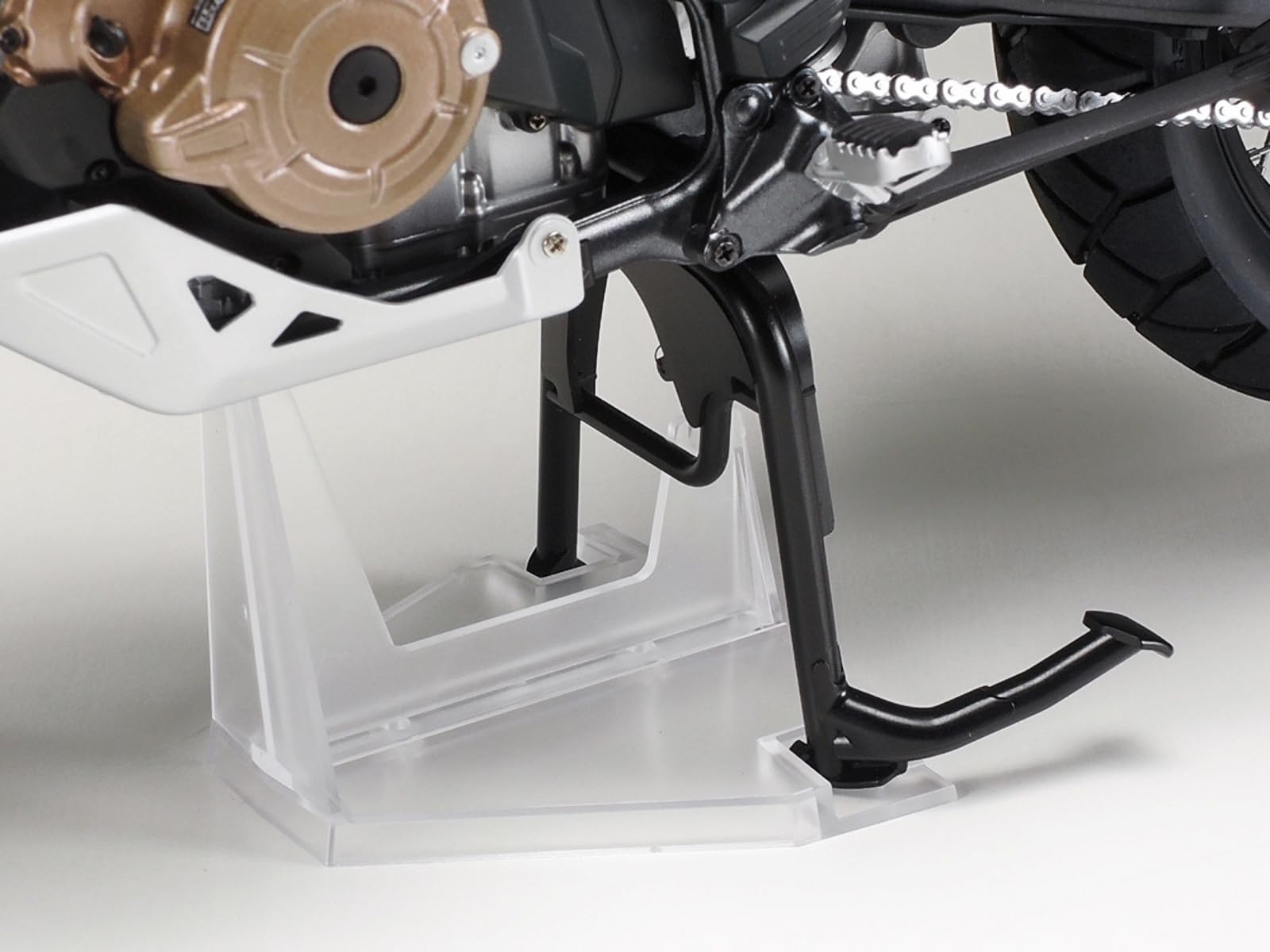 TAMIYA 1:6 Honda CRF 1000L Africa Twin Enduro - modelkit, Kit de plástico, Kit para Montar, réplica Detallada, sin Pintar