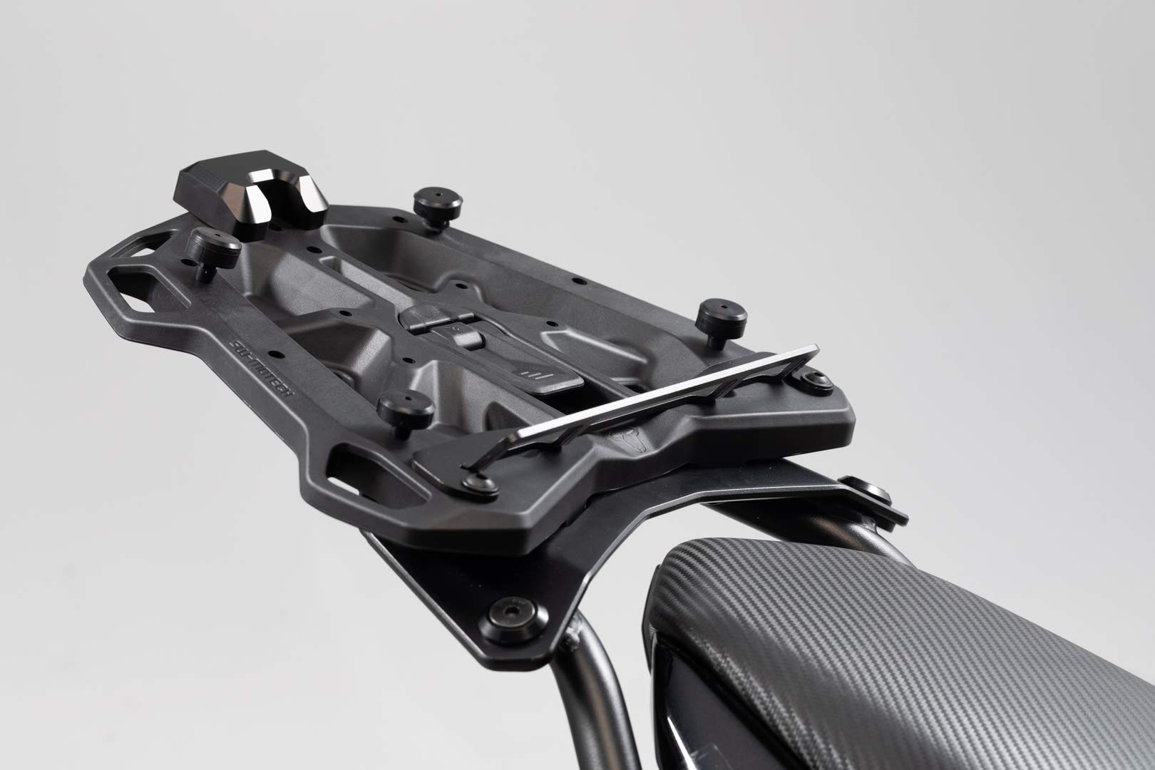 SW-Motech GPT.00.152.54800/B - Adattatore per Shad 2 Topcase, colore: Nero