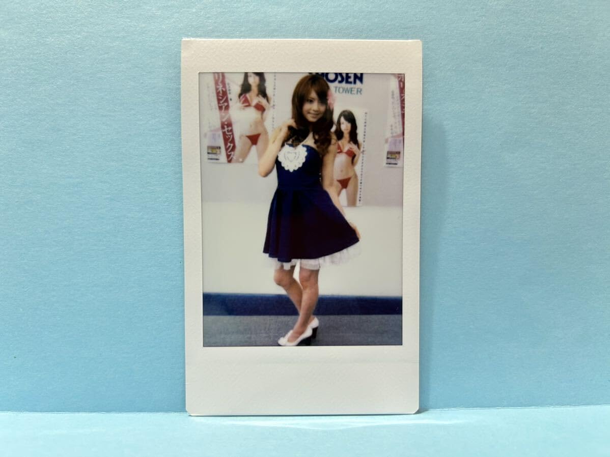 Amazon.co.jp: 吉沢明歩 チェキ 水着 下着 イベント15