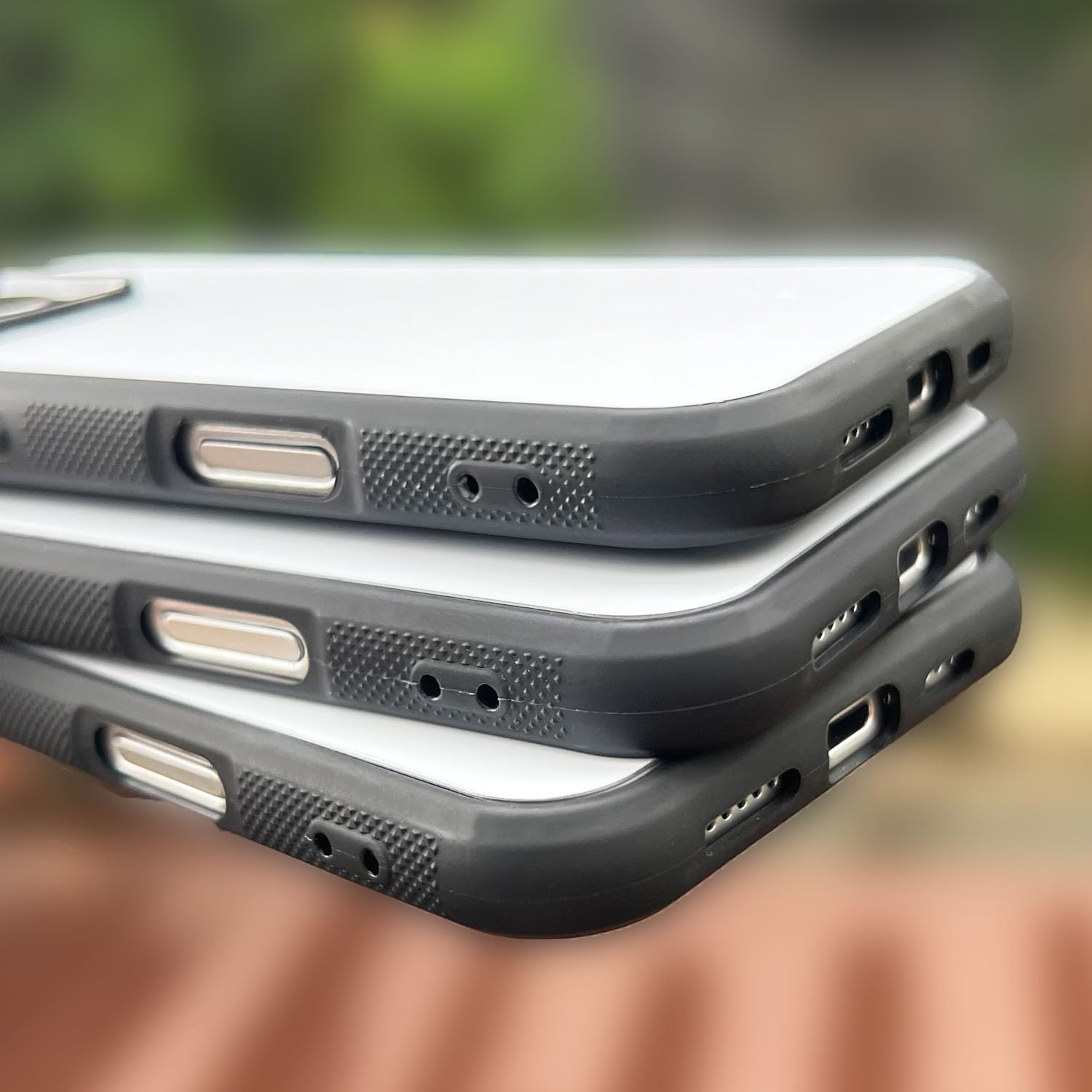 JUSTRY 10 x Sublimationsdruck-Blanko-Handyhüllen, bedruckbar, entworfen für iPhone 16, 15,5 cm (6,1 Zoll), weiche Gummi-Hülle + Aluminiumeinsatz, individuell bedruckbar, rutschfest, stoßfest, Schwarz