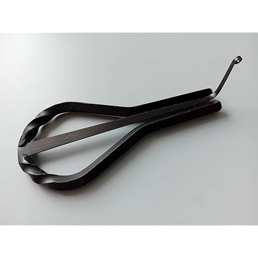 Jaw Harp – Boar, black, twisted. Beginner-Grade, 85 mm (3,3 inch). Bass tone.
