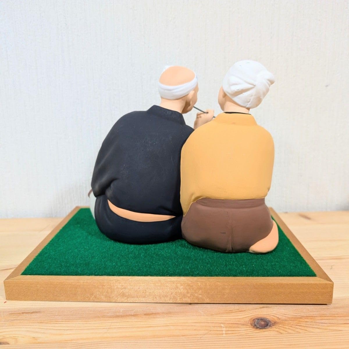 博多人形 秋の陽 レア お爺様 お婆様 陶器製 長寿の 博多人形 秋の陽 レア お爺様 お婆様 陶器製 長寿の