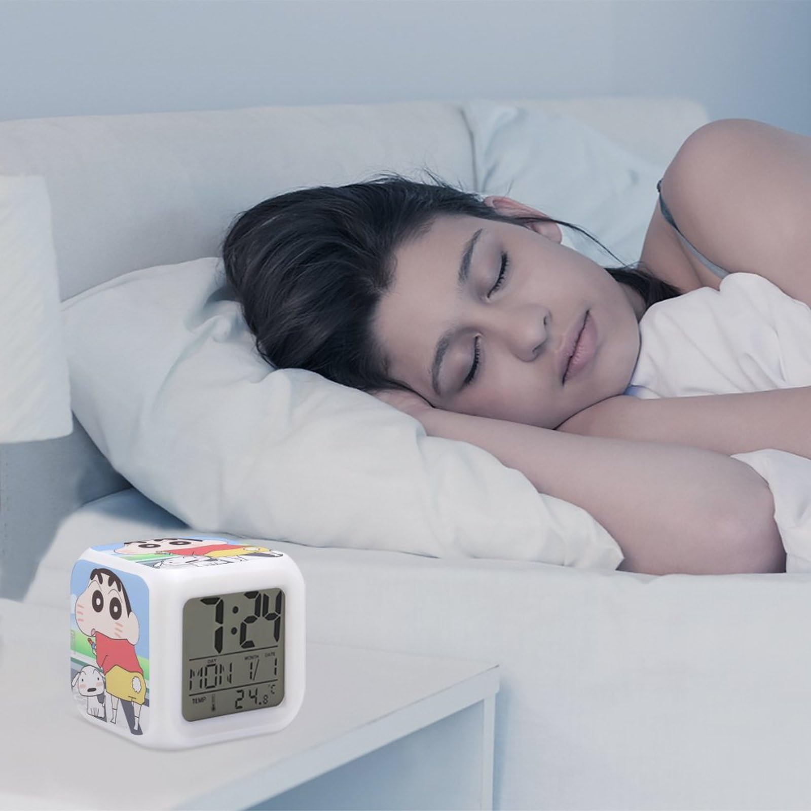 Amazon.co.jp: クレヨンしんちゃん 目覚まし時計 アナログ 大音量